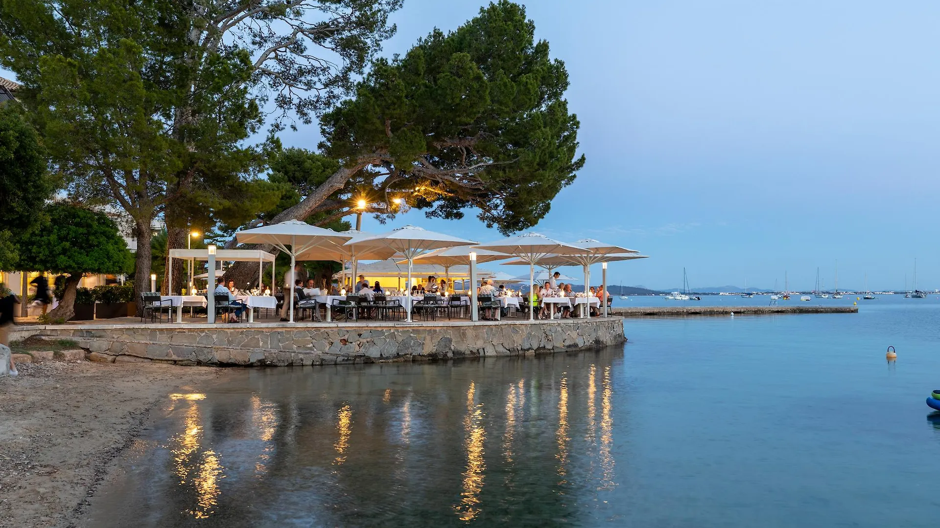 Hotel Illa D'Or & Club Apts 4* Sup Port de Pollença 4*,  Espanha