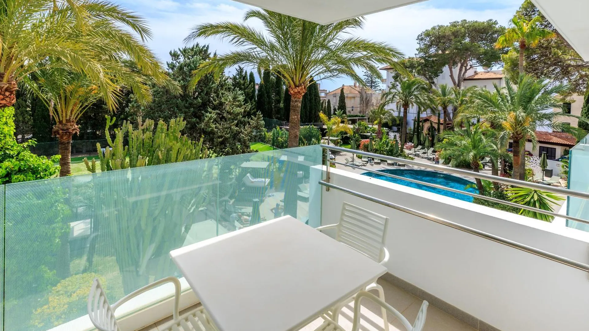 Hotel Illa D'Or & Club Apts 4* Sup Port de Pollença